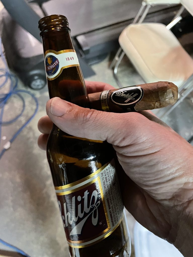 Davidoff cigar paired with a Schlitz